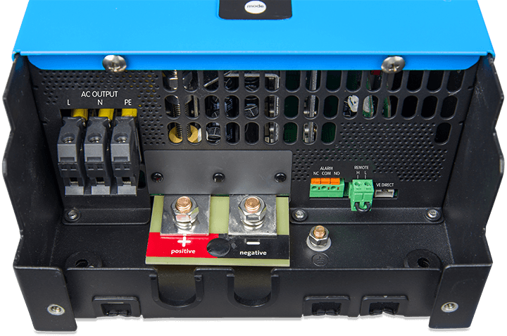 Invertorul Phoenix Smart 1600 VA - 5000 VA