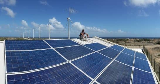 Caribbean Off-Grid Solar System: Vader Piet Windpark